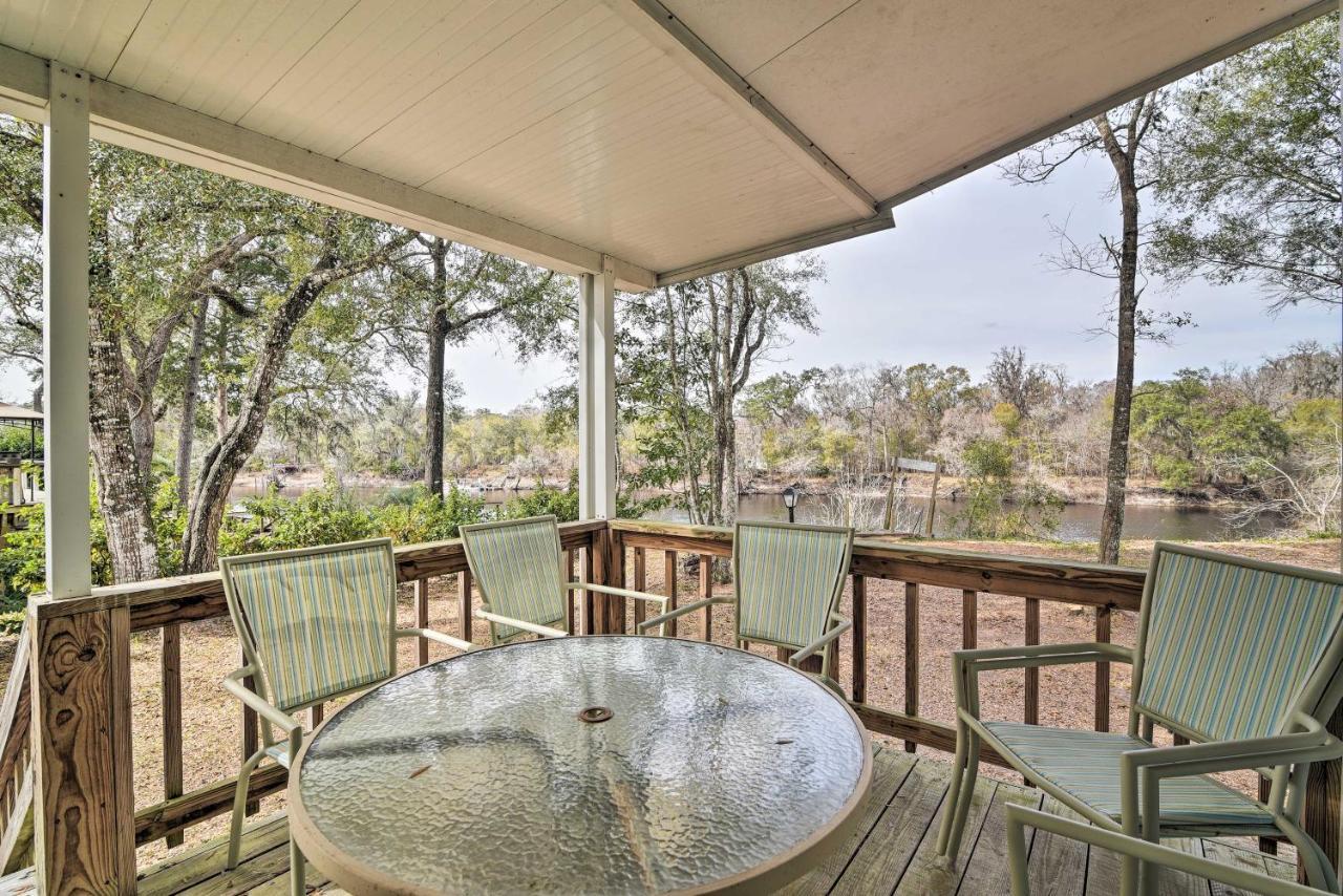 Fishing Paradise With Deck On Suwannee River Branford Bagian luar foto